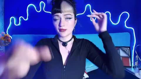 Snapshot of jeannesabatier chatting on 05.13.26 Jean online show from 05.13.26