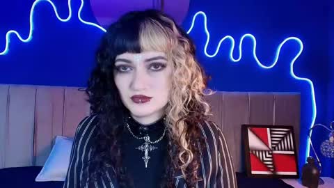 Snapshot of jeannesabatier chatting on 05.30.26 Jean online show from 05.30.26