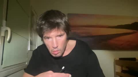 Snapshot of jeanslov chatting on 12.11.24 jeanslov online show from 12.11.24