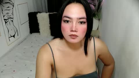 Snapshot of jeanwants2play chatting on 04.21.26 Jeanwants2play online show from 04.21.26