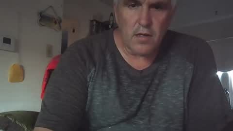Snapshot of jecko71 chatting on 07.05.26 dadbody71 online show from 07.05.26