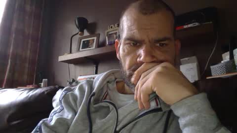 Snapshot of jediknight2 chatting on 01.05.25 Matt online show from 01.05.25