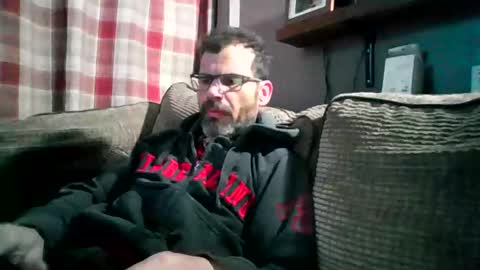 Snapshot of jediknight2 chatting on 03.25.26 Matt online show from 03.25.26