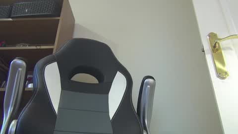 Chris online show from 01.10.25