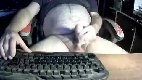 Snapshot of jeff_40962 chatting on 12.02.25 Jeffrey Sinclair online show from 12.02.25