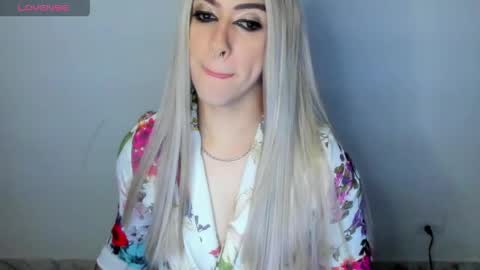  ashley   online show from 04.15.26