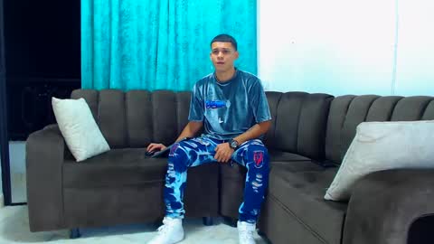 Snapshot of jeffer21_hot chatting on 09.20.25 jeffer21_hot online show from 09.20.25