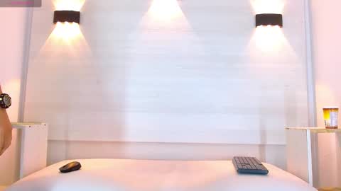 Snapshot of jeic_18 chatting on 10.09.25 jeic 18 online show from 10.09.25