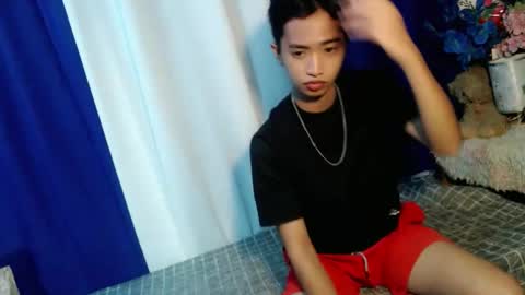 Snapshot of jel_oncamxx chatting on 10.06.25 JELicious online show from 10.06.25