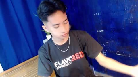 Snapshot of jel_oncamxx chatting on 12.03.25 JELicious online show from 12.03.25