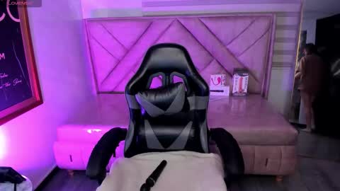 Hi Stream 800am to 200pm online show from 10.06.25