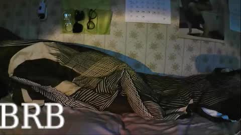 Snapshot of jellykulli chatting on 12.05.25 jellykulli online show from 12.05.25