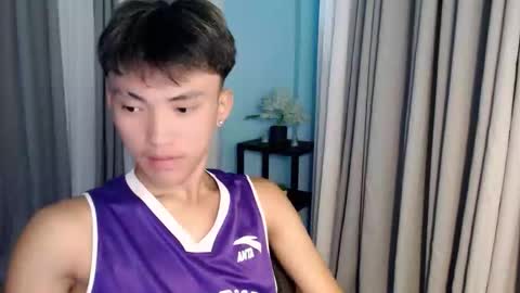 Snapshot of jemart_urnaughtboy chatting on 04.23.26 jemart_urnaughtboy online show from 04.23.26