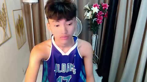Snapshot of jemart_urnaughtboy chatting on 05.31.26 jemart_urnaughtboy online show from 05.31.26
