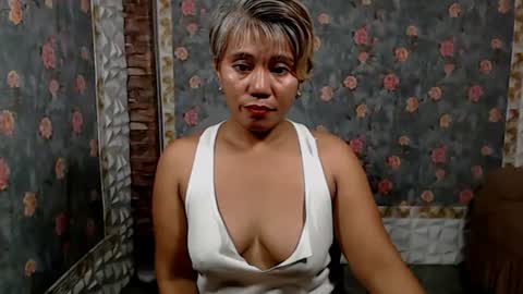 Snapshot of jemm36 chatting on 01.11.25 Jem online show from 01.11.25