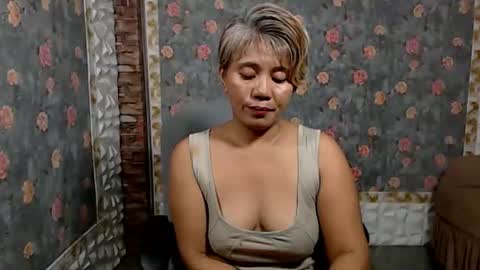 Snapshot of jemm36 chatting on 01.16.25 Jem online show from 01.16.25