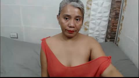 Snapshot of jemm36 chatting on 05.07.26 Jem online show from 05.07.26
