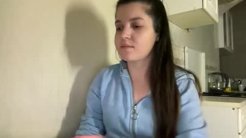 Jen Heloise online show from 11.11.25