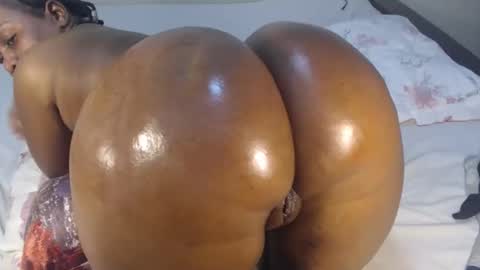 Snapshot of jenarsee chatting on 10.24.25 jenarsee online show from 10.24.25