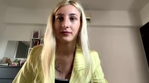 Snapshot of jenetrigg chatting on 07.13.26 Joani online show from 07.13.26