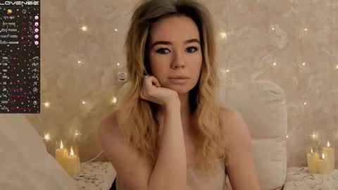 EvaSileZ online show from 12.17.25