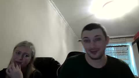 Snapshot of jenisandpeter chatting on 06.10.26 JenisAndPeter online show from 06.10.26