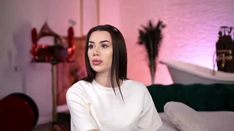 Snapshot of jenna_day chatting on 04.18.26 jenna_day online show from 04.18.26