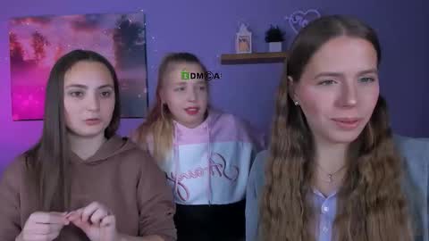 jenna_elayne online show from 12.15.25