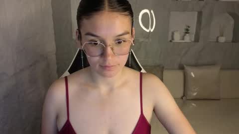 Snapshot of jenna_tx chatting on 10.16.25 Online 800 to 1400 online show from 10.16.25