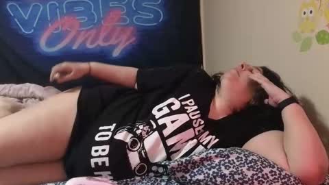  Dragon Queen. Be my Dragon --  and  online show from 04.17.26