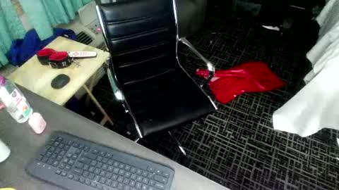 Jenna Cross online show from 01.21.25