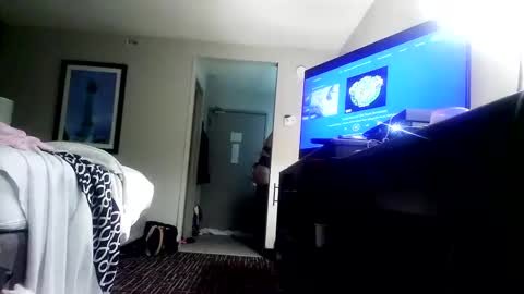 Jenna Cross online show from 02.04.25