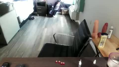 Jenna Cross online show from 09.23.25