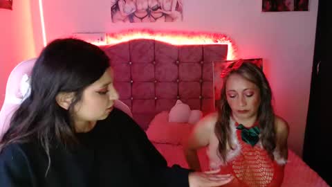 Snapshot of jennal_010 chatting on 12.21.24 jennal_010 online show from 12.21.24