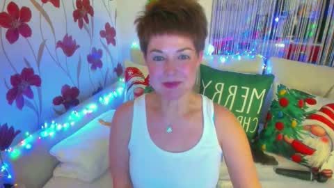 Jenn online show from 12.19.25