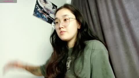 Snapshot of jennatyan chatting on 02.19.25 JENNA online show from 02.19.25