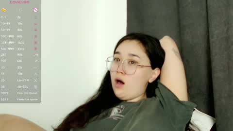 Snapshot of jennatyan chatting on 02.20.25 JENNA online show from 02.20.25