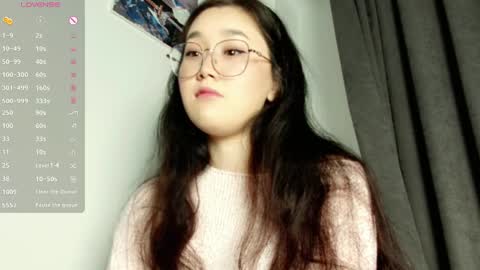 Snapshot of jennatyan chatting on 02.28.25 JENNA online show from 02.28.25