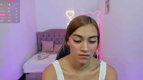 Snapshot of jenner_tay chatting on 07.04.26 jenner online show from 07.04.26
