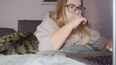 Nicol online show from 01.06.26