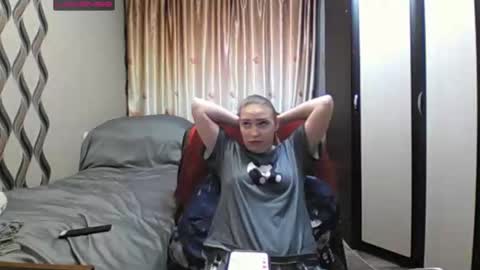 Snapshot of jennideep chatting on 02.17.26 JenniDeep online show from 02.17.26