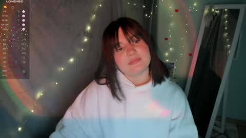 Jennie online show from 02.04.25