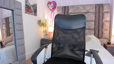 Snapshot of jennifer_garciia chatting on 02.28.26 jennifer_garciia online show from 02.28.26