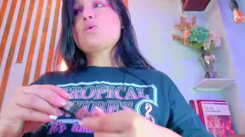 Jennifer vega  online show from 10.13.25