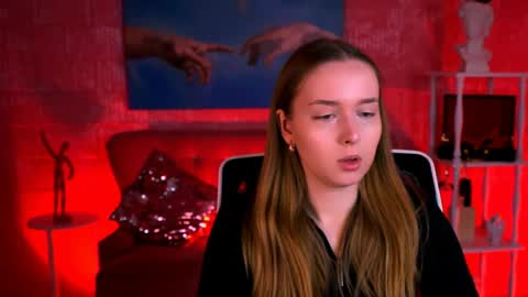 Snapshot of jennifergraces chatting on 04.07.26 Jennifer online show from 04.07.26