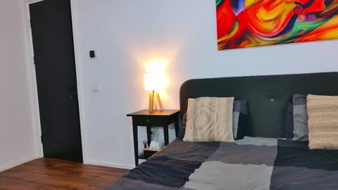 Jenny online show from 10.10.25