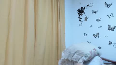 jenniferloveyou online show from 10.10.25