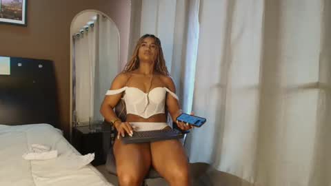 Snapshot of jennmullatta_ chatting on 02.06.25 Jenn online show from 02.06.25