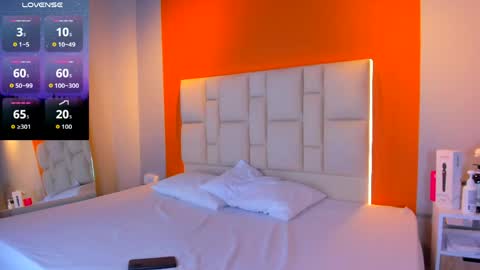 jenny__lawrence online show from 05.10.26