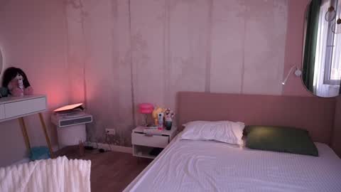 call me Jenny online show from 10.27.25